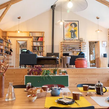 Les Balcons De La Terrasse Bed & Breakfast