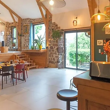 Les Balcons De La Terrasse Bed & Breakfast Arsac-en-Velay